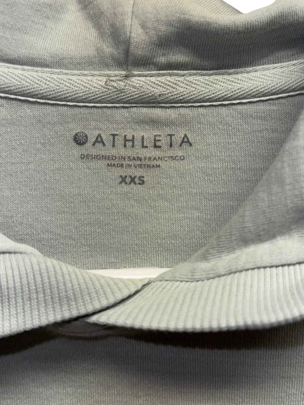 Athleta Light Gray Scoop-Neck Pullover Hoodie